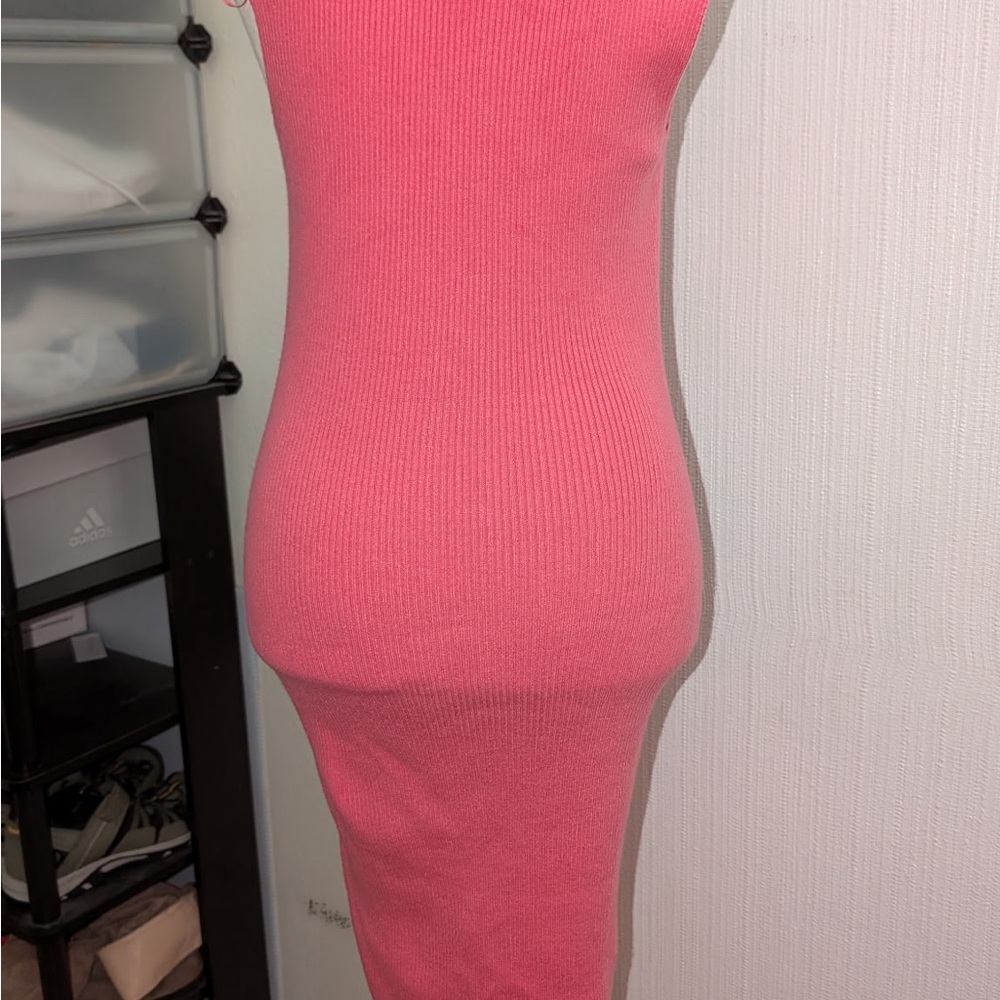 Pink Ribbed Bodycon Dress - Picture 3 of 4